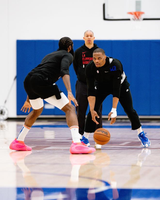 前英超名将佩特雷斯库患神秘疾病暴瘦30公斤尝试中药治疗（英超名宿佩特雷斯库突患神秘病症暴瘦30公斤，转寻中药治疗）