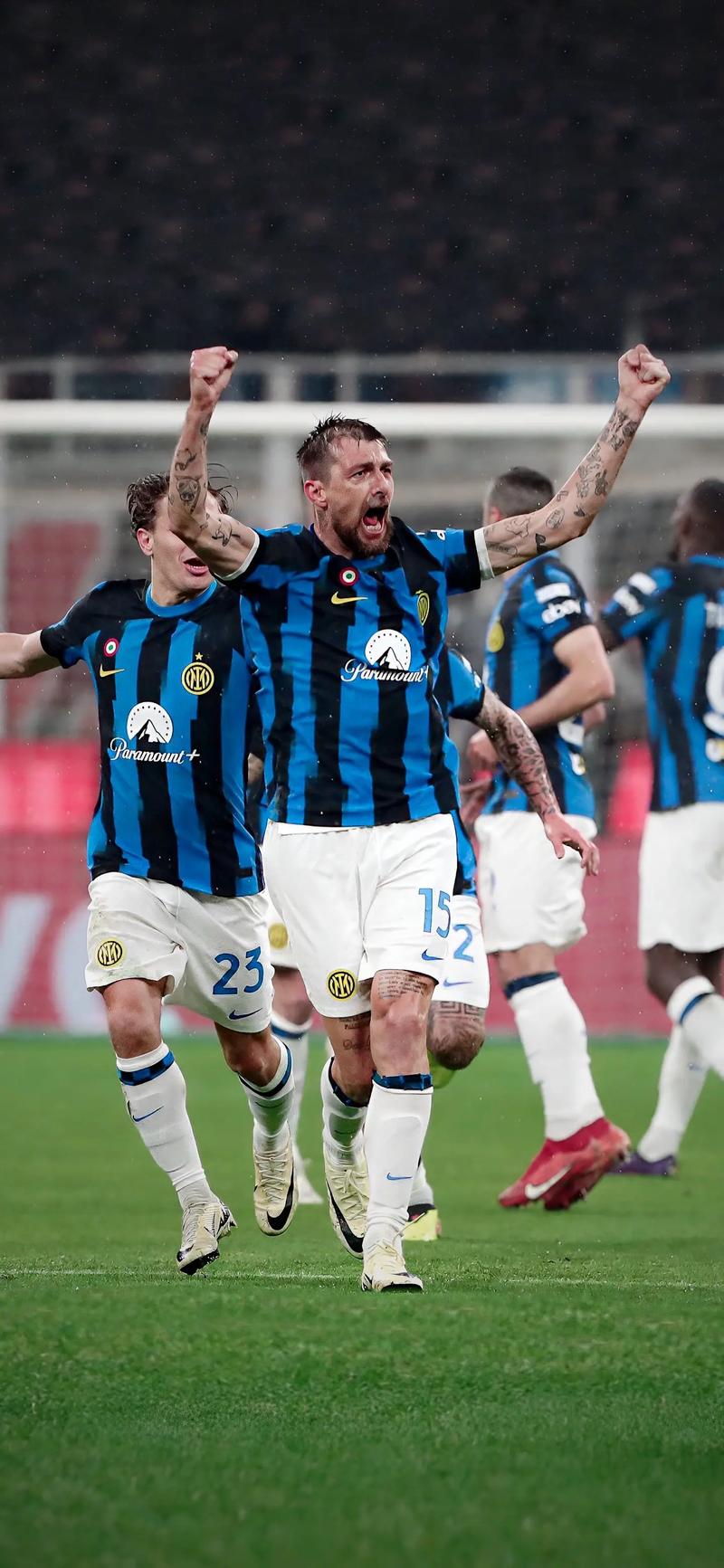 进攻失灵防守还行！斯玛特上半场4中0得分挂蛋 仅得到1板1助（进攻哑火防守在线！斯玛特半场4投全失零分，仅1篮板1助攻）