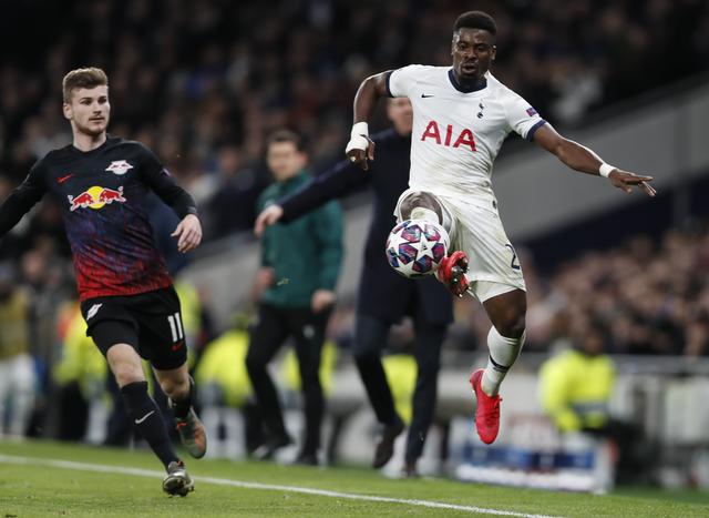 半场：马竞1-1莱万特，德拉富恩特乌龙，马努-桑切斯破旧主（上半场：马竞与莱万特战成1-1，德拉富恩特送出乌龙，马努-桑切斯反戈旧主）