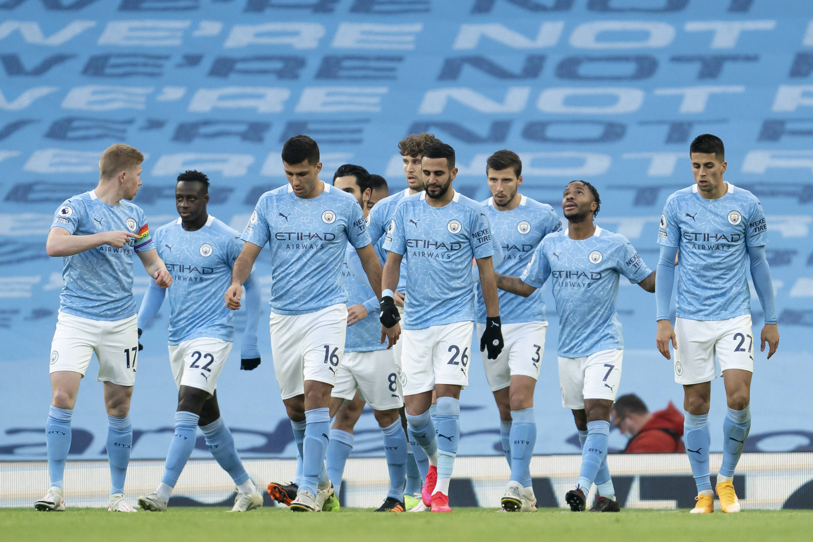 苏超夺冠后，泰州正探索开通主题旅游专列；高铁线路正在修建（苏超问鼎后，泰州谋划开行主题旅游专列；高铁线路建设正推进）