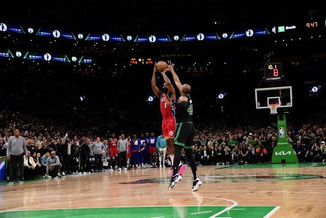 布达佩斯奇迹之夜，“新罗比-基恩”归位！（布达佩斯神奇之夜，“新罗比-基恩”重返巅峰！）